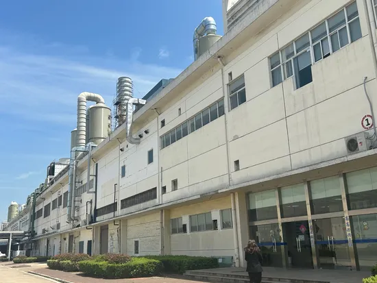 Ja Solar 440W 450W 460W Bifacial Mono Perc Half Cell High Power Industrial Solar Panel